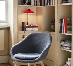 Lampe*HAY Lampe à poser, Matin 300, , LED, 2800K, 150lm, Ø30cm, H38cm - rouge vif