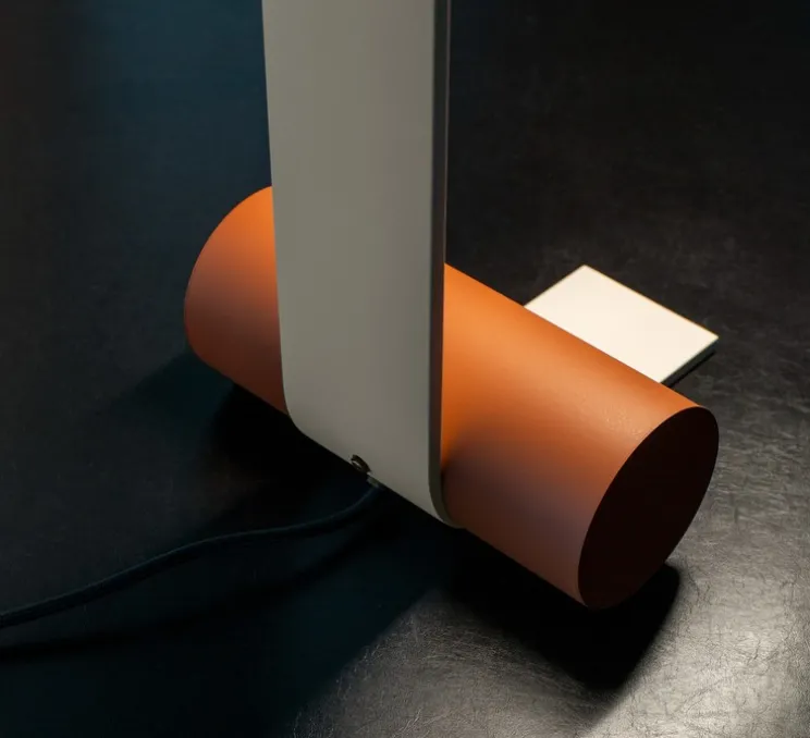 Lampe à poser, Nastro 563.31, beige, terracotta, IP40, LED, dim, 2700K, 2000 lm, L22cm, H41cm - Tooy