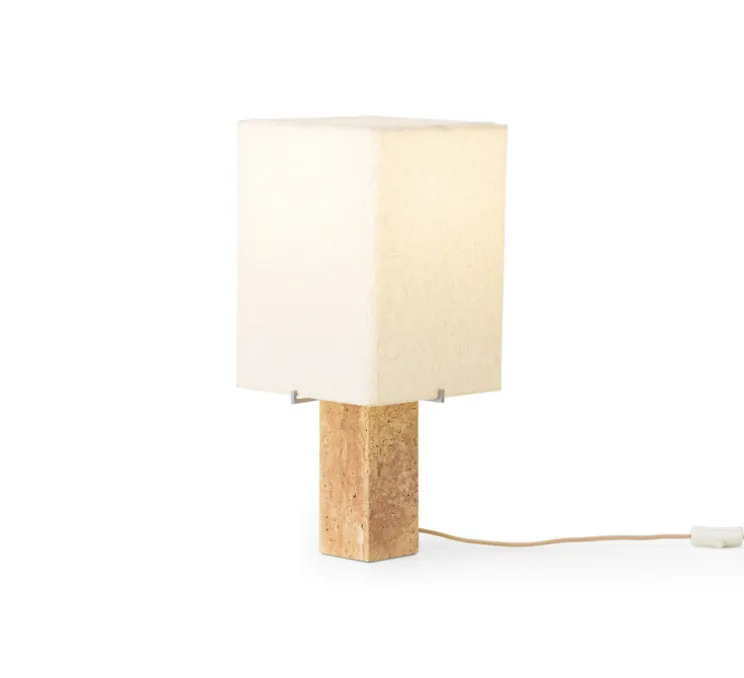 Lampe à poser, Nonna, Travertin, abat-jour sable, Ø23,5cm, H49cm - Audo Copenhagen