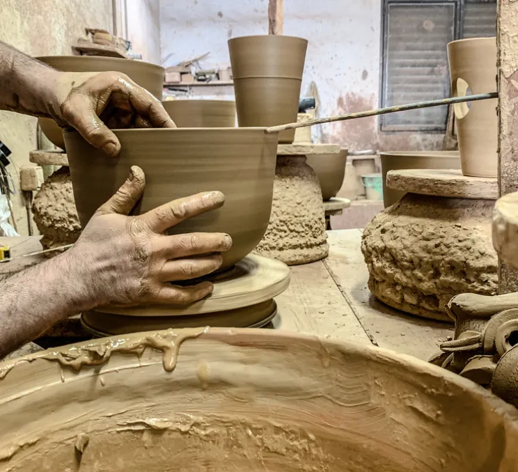 Lampe à poser, Okina 25, rouge mat, LED, dim, 2700K, 800 lm, Ø27,2cm, H41,7cm - Pott