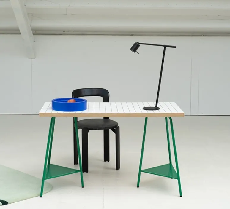 Lampe*Tonone Lampe à poser, One + Desk, , LED, dim, 2700K, 245 lm, L38cm, H57,7cm - noir