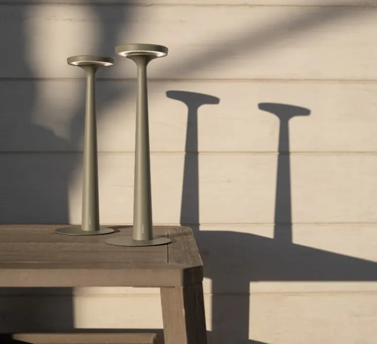 Lampe*Karman Lampe à poser, Papiria, , LED, dim, 2700-3000-4000K, Ø12cm, H34cm - vert sauge