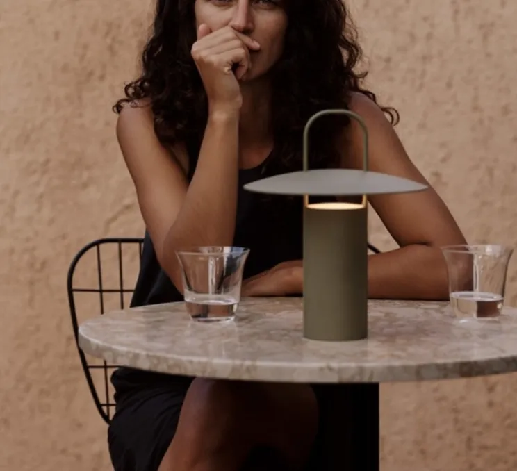 Lampe à poser, Ray, vert, IP44, LED, dim, 2700K, 150 lm, Ø21,2cm, H23,5cm - Audo Copenhagen