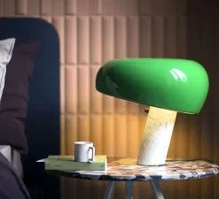 Lampe à poser, Snoopy, métal vert et marbre blanc, Ø39,4cm, H36,9cm - Flos