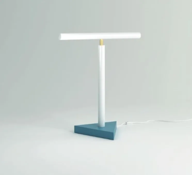 Lampe à poser, Tube with triangle, bleu, blanc, LED, 2700K, lm, L40cm, H25cm - Atelier Areti