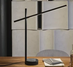 Lampe*LEDS C4 Lampe à poser, Tubs, , LED, dim, 3000K, 403 lm, L60,5cm, H61cm - noir