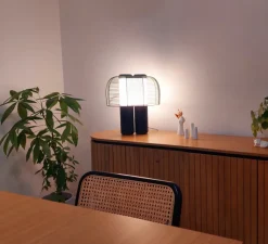 Lampe*DCW éditions Paris Lampe à poser, Yasuke, , LED, dim, 2700-3400K, 1300 lm, L39,5cm, H44,3cm - noir et vert