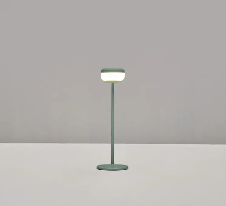 Lampe, Baladeuse, Cheerio, sauge, IP55, LED, dim, 2200K, 14 lm, Ø8cm, H26cm - Fatboy