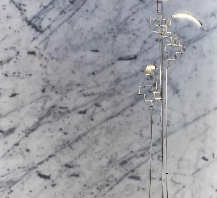 Lampe, baladeuse, Cordeless, BOUCLE, noir et laiton, L8cm, H47cm - DCW éditions Paris