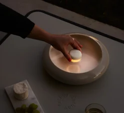 Lampe, Baladeuse, d'extérieur, Oloha Blanc Desert Medium, blanc, IP55, LED, 2200K, 200 lm, L30cm, H7,3cm - Fatboy