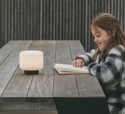 Lampe*Atelier Pierre Lampe, baladeuse d'extérieur, Dentelles H15, , IP65, Ø16cm, H15cm - noir