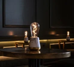 Lampe*Humble Lampe, Baladeuse, One, , Ø8,5cm, H19,5cm - marbre blanc