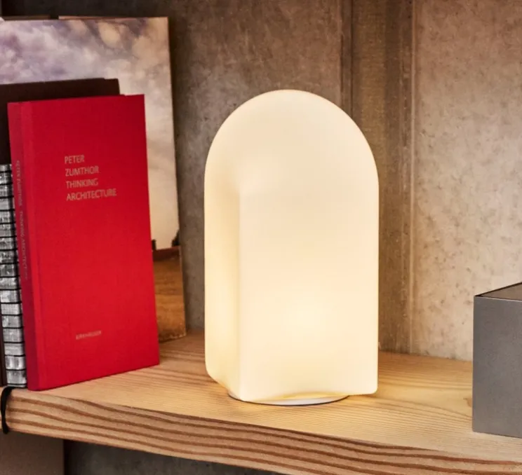 Lampe, Baladeuse, Parade portable, blanc nacré, IP44, L15,5cm, H24cm - HAY