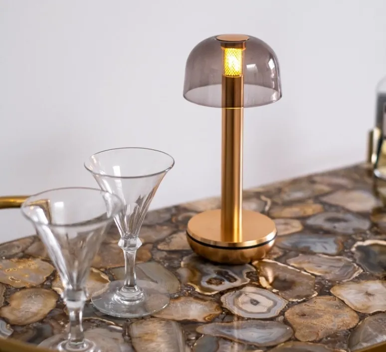 Lampe*Humble Lampe, Baladeuse, Two, , LED, dim, 2700K, 8 lm, Ø8,8cm, H21,2cm - or, verre fumé