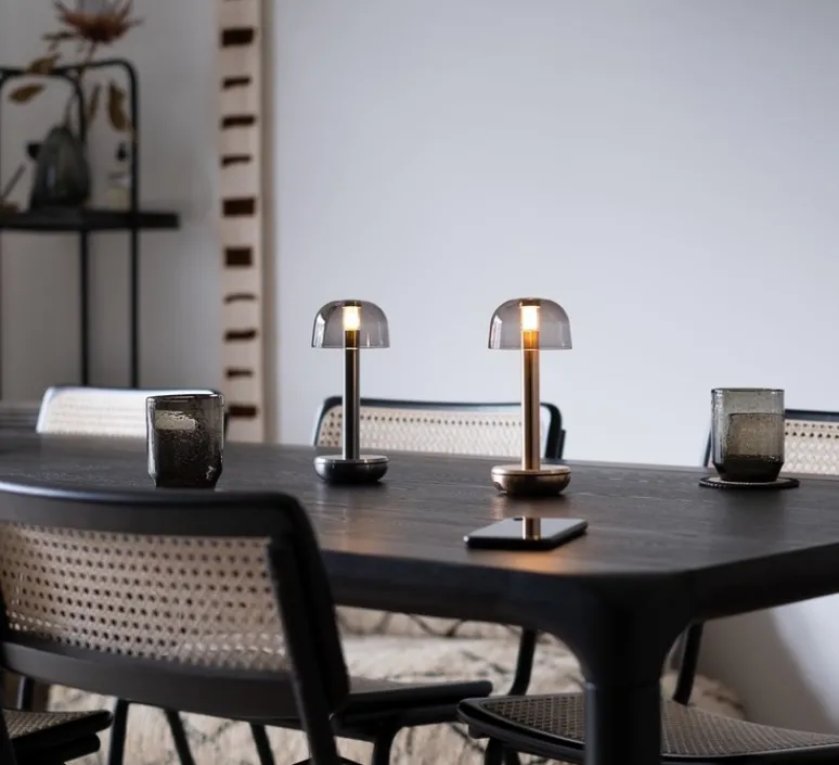 Lampe*Humble Lampe, Baladeuse, Two, , LED, dim, 2700K, 8 lm, Ø8,8cm, H21,2cm - or, verre fumé