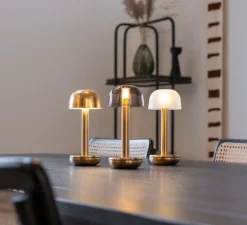 Lampe*Humble Lampe, Baladeuse, Two, , LED, dim, 2700K, 8 lm, Ø8,8cm, H21,2cm - or, verre fumé