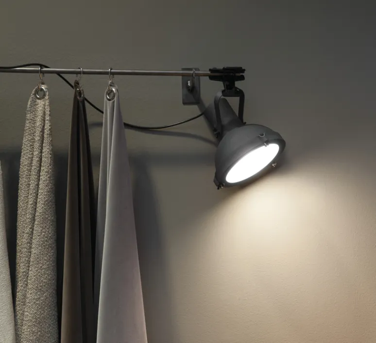 Lampe*Nemo Lighting Lampe pince, Projecteur 165, , L16cm, H22cm - bleu