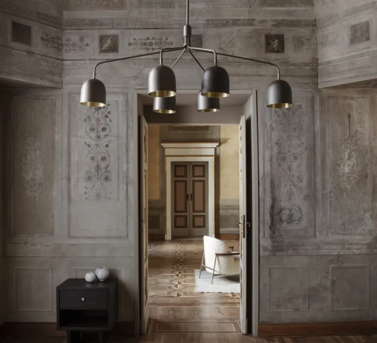 Suspension*Gubi Lustre 6 bras, Howard, , L133,6cm, H60,4cm - bronze, laiton