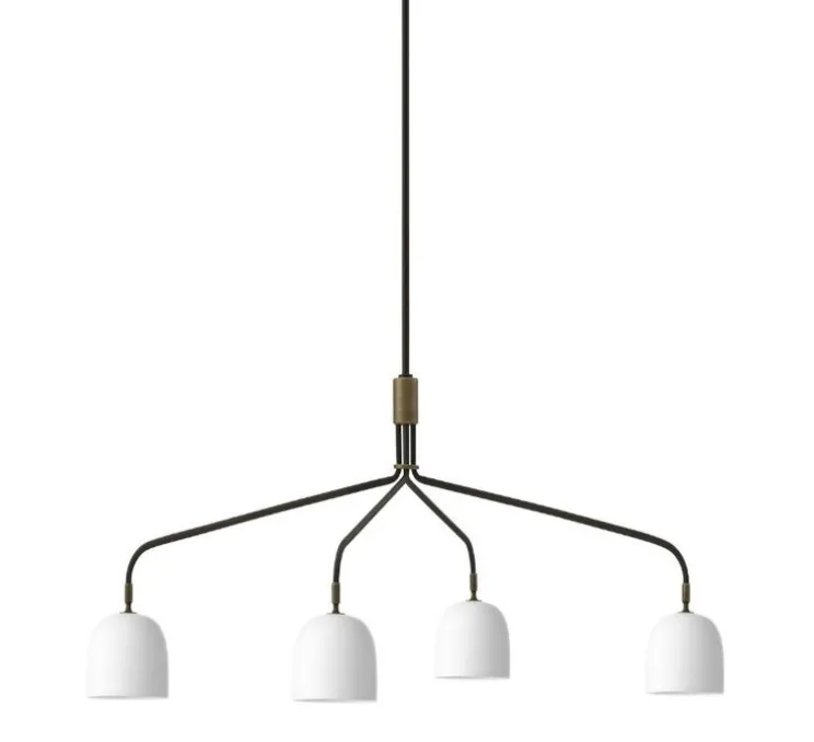 Lustre 4 bras, Howard Long, blanc, laiton, L133,6cm, H60,4cm - Gubi