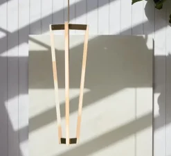 Lustre, Tube, blanc, laiton satiné, L32,6cm, H160cm - Anastassiades Studio