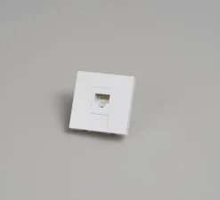 Prise*Buster & Punch Mécanisme, Buster, Simple, Prise-RJ45 x1, Blanc, L4,5cm, H4,5cm -