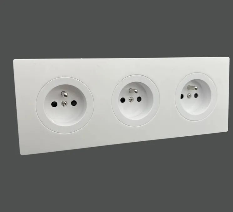 Prise, DOM, Triple horizontal, Blanc glossy, Prise-PC x3, L22,8cm, H8,6cm - Fontini