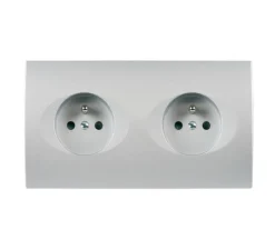 Prise*Modelec Prise, Karo, Double horizontal, Aluminium satin, Prise-2P+T x2, L15,1cm, H8cm -