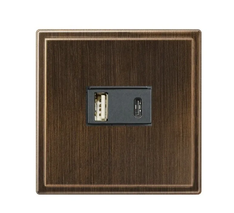 Prise*Jung Prise, LS 990, Simple, Laiton ancien, Prise-USB A/C x1, L8,1cm, H8,1cm -