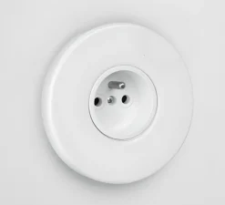 Prise, Pure Porcelaine, Simple, Porcelaine blanc, Prise-2P+T x1, Blanc, L10cm, H10cm - Zangra