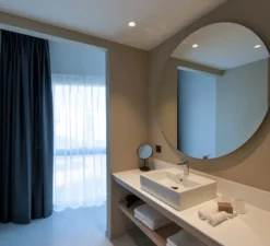 Plafonnier & Spot*DARK Spot encastrable, Atsjoem, , IP44, LED, dim, 2700k, 780 lm, Ø7,75cm, H9cm - blanc