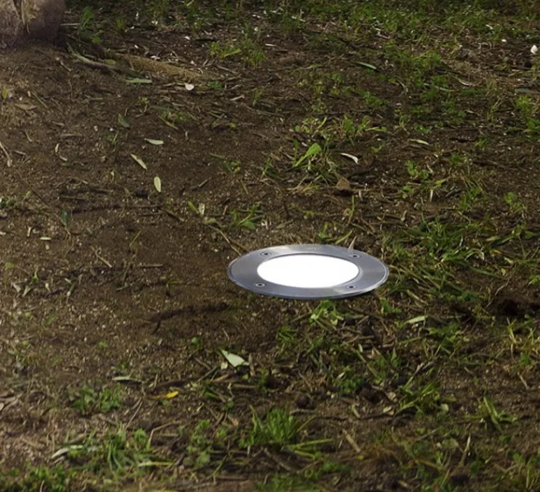 Plafonnier & Spot*Faro Spot extérieur de sol encastrable, Salt, asymétrique, LED, 3000K, Ø18cm, IP67, 45° - gris