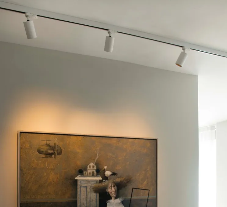 Spot, projecteur, rail, Stan, LED, blanc, orientable, 2700k, 1200lm, Ø6cm, H14.7cm - Faro