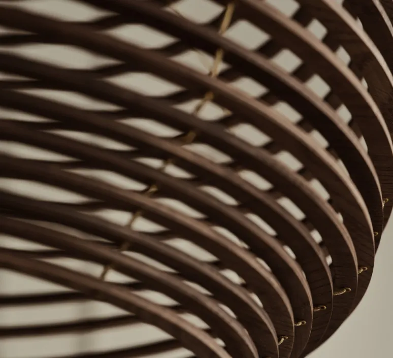 Suspension*Bolia Suspension, Anelli, , LED, 3000K, 1070 lm, Ø55cm, H42cm - chêne teinté huilé