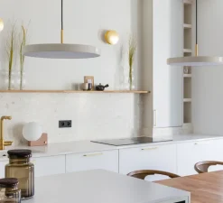 Suspension*Umage Suspension, Asteria Medium, blanc , LED, 3000k, 1300lm, Ø43cm, H14,3cm - perle