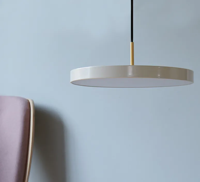 Suspension*Umage Suspension, Asteria Medium, , LED, 3000K, 1300lm, Ø43cm, H14cm - brume et laiton