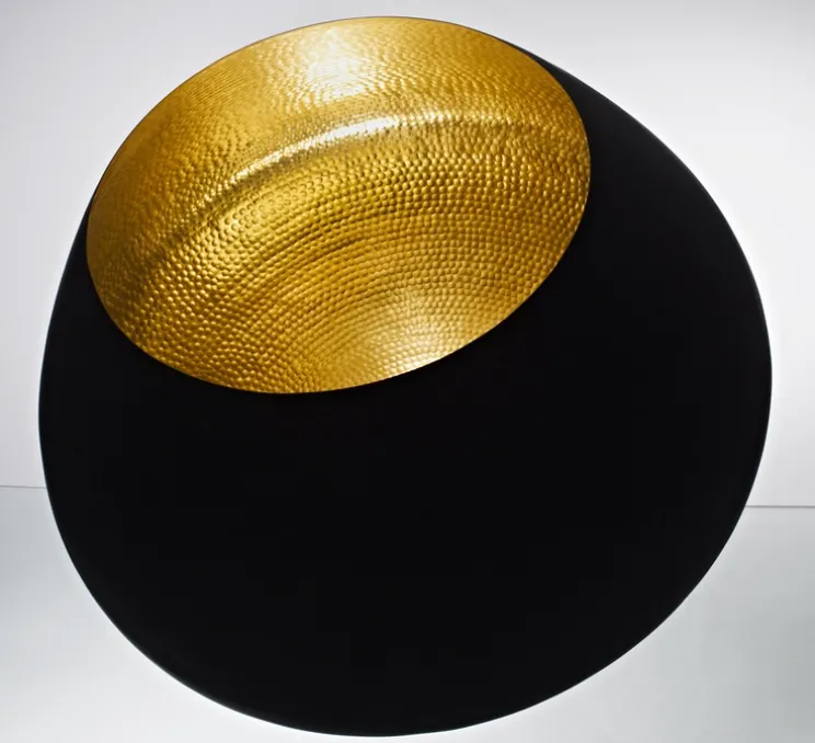 Suspension, Beat Stout, noir mat, laiton, LED, dim, 3000k, 800 lm, Ø52cm, H50cm - Tom Dixon