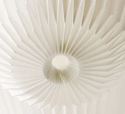 Suspension*Le Klint Suspension, Bouquet 1 Medium, papier , Ø20cm, H21cm - blanc