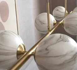 Suspension*It's about Romi Suspension, Carrara, Finition , L105cm, H20cm - Marbre blanc, laiton