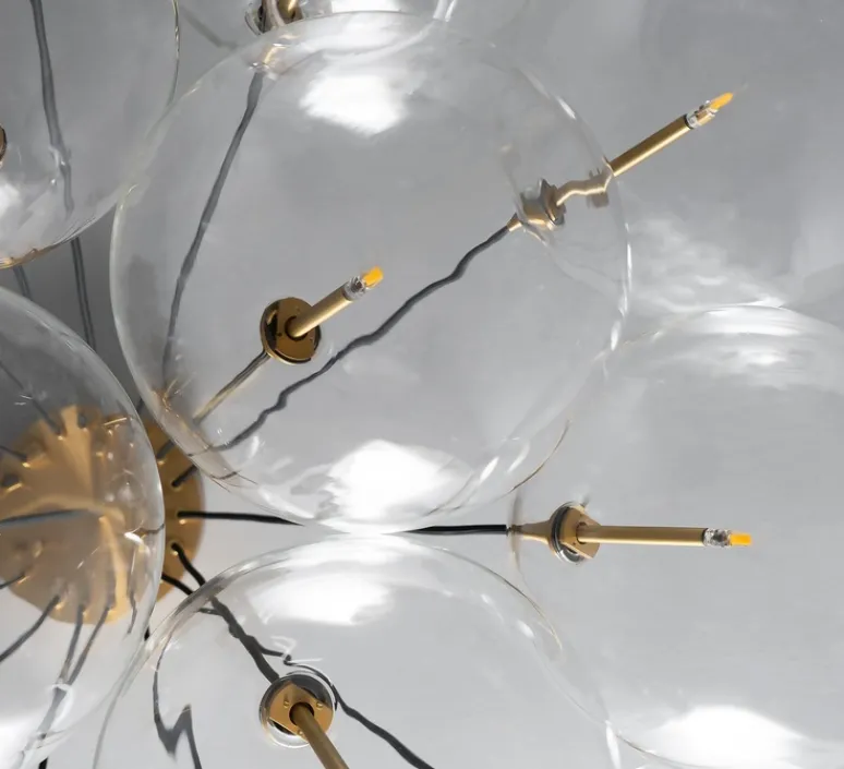 Suspension*Schwung Suspension, Cloud 250, , Ø119,5cm, H84,9cm - structure laiton, globes transparents