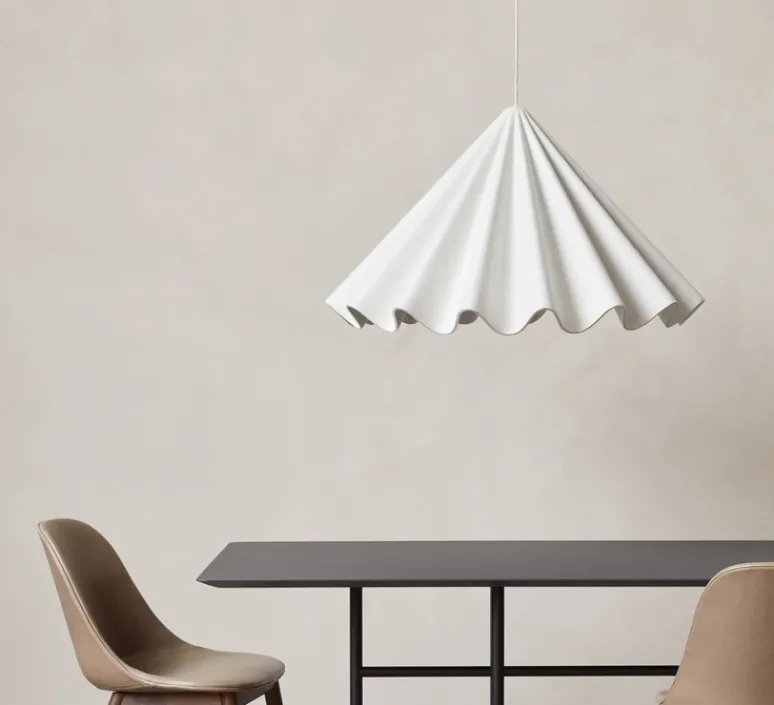 Suspension*Audo Copenhagen Suspension, Dancing, , Ø95cm, H58cm - blanc cassé