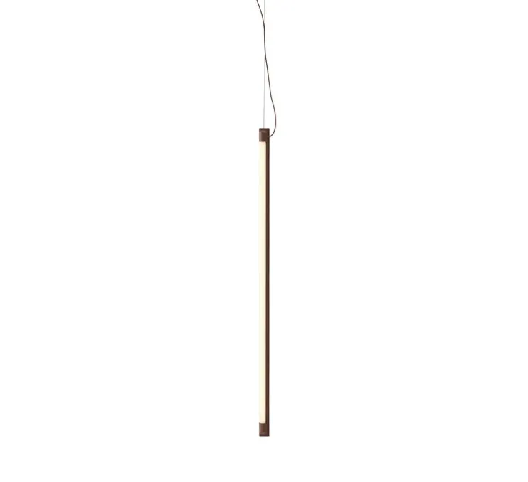 Suspension, Fine, rouge foncé, LED, dim, 2700K, 950 lm, L90cm, H1,8cm - Muuto