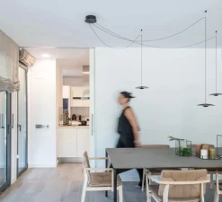 Suspension, Ginger 20x3, intérieur blanc, extérieur noir, LED, 2700K, 3x139lm, Ø20cm, H3,9cm - Marset