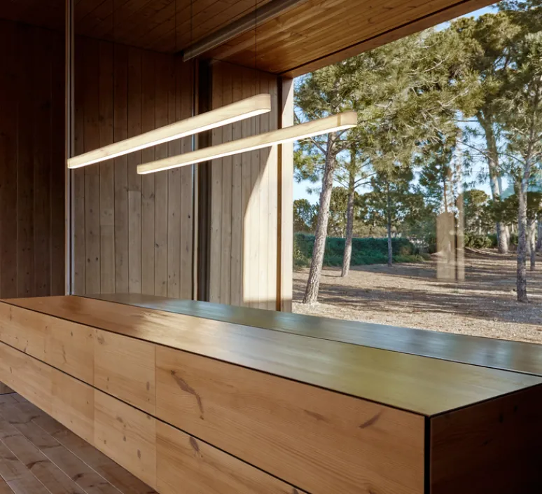 Suspension*LZF Suspension, I-Line, blanc ivoire, LED, 3000K, 1434lm, L120cm, H5cm - blanc ivoire, noir