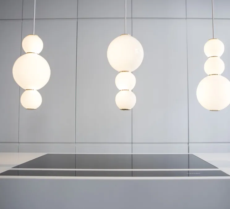 Suspension, LED, 1180 lm, 2700 K, A, Pearls , blanc, or, Ø18cm, H36cm - Formagenda