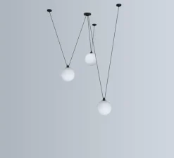 Suspension*DCW éditions Paris Suspension, Les Acrobates de Gras N°325, , Ø25cm, H25cm - opalin