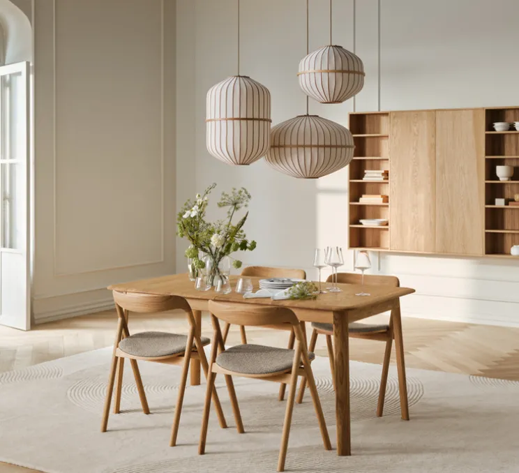 Suspension, Lucén Ellipse, abat-jour tissu sable, chêne huilé, Ø60cm, H39cm - Bolia