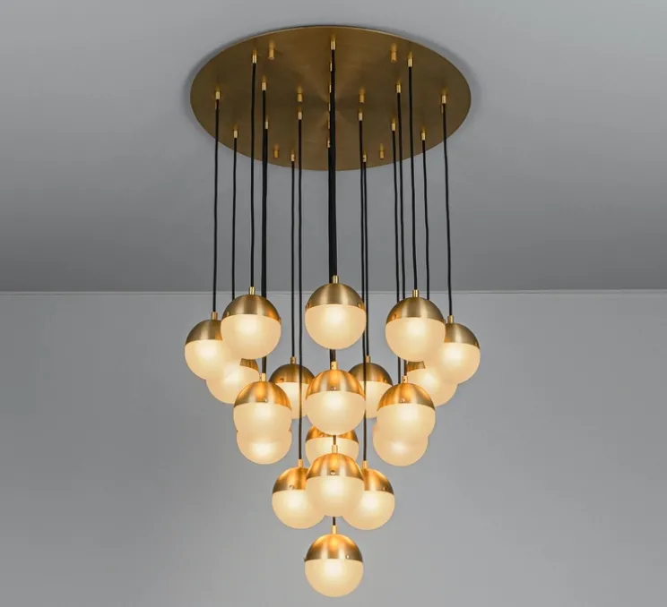 Suspension, Molecule Cluster 19, Laiton laqué bruni, verre givré, Ø63cm, H59,8cm - Schwung
