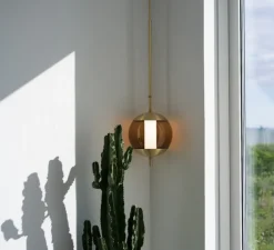 Suspension*Rubn Suspension, Monroe 1, , LED, dim, 2700K, Ø30cm, H150cm - laiton brossé, verre marron