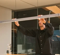 Suspension monte et baisse, Team, sable, LED, dim, 4000K, 10700 lm, L137cm, H4cm - GRAU