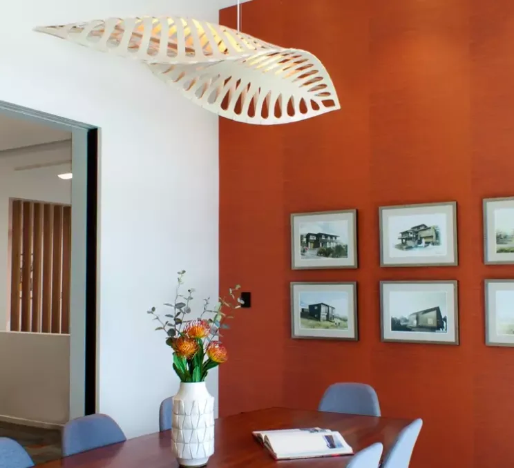 Suspension, Navicula Small, naturel, LED, dim, 2700K, L144cm, H20cm - David Trubridge